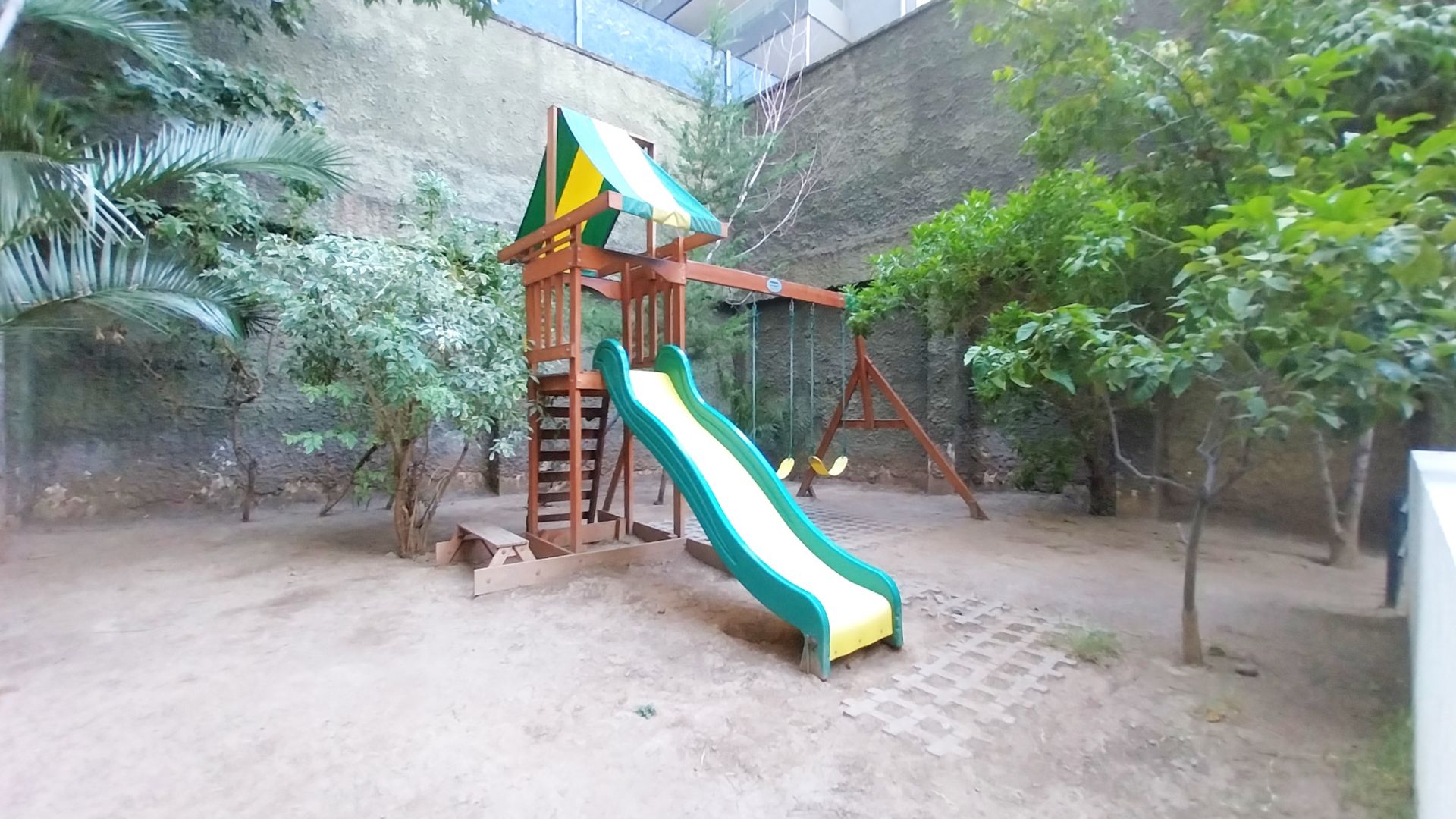 Miniatura 16