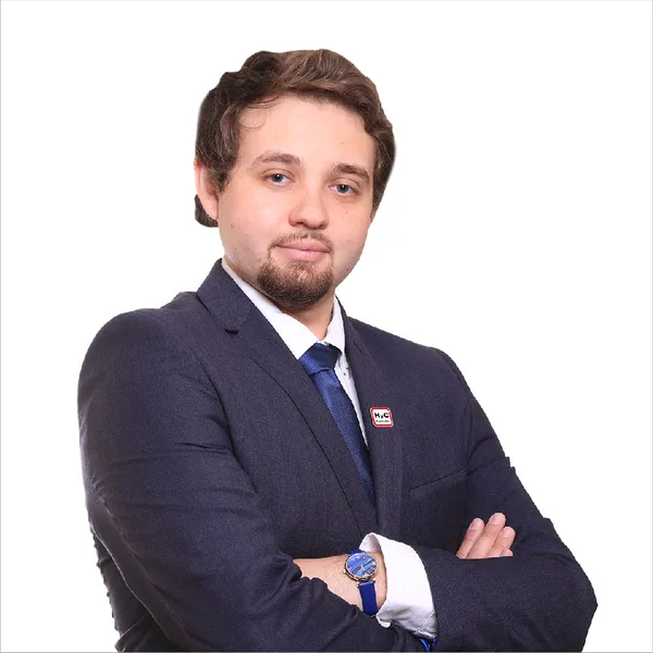 CARLOS CRUZ