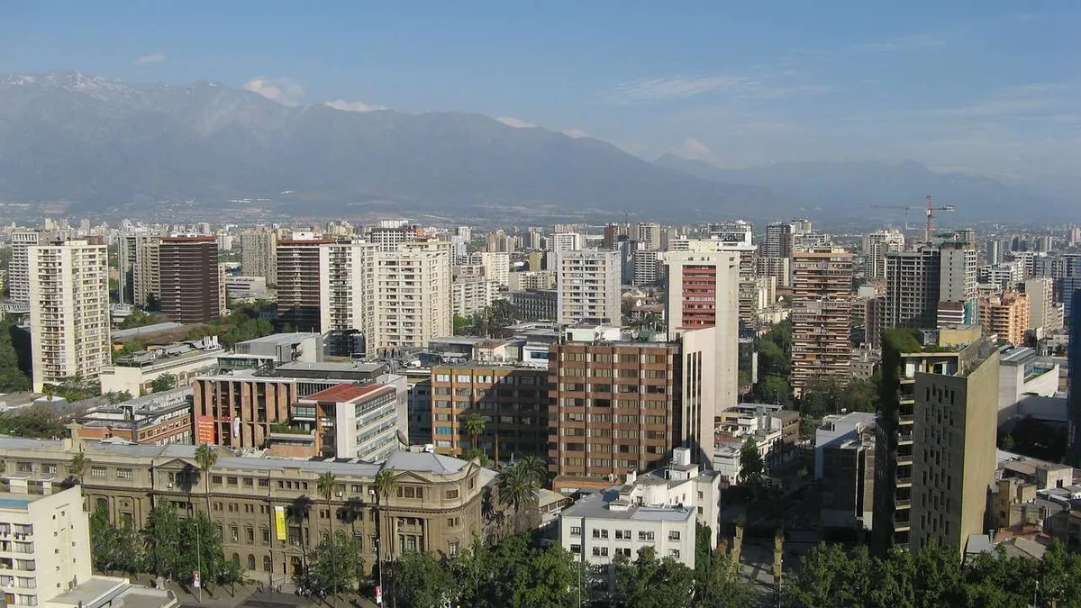 Venta de viviendas nuevas en la RM cerró el 2024 con caída de 8%, y lejos de los niveles prepandemia